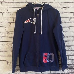 victoria pink hoodies